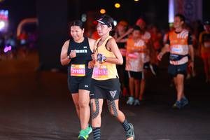 BIB: 291051, 91211
                            <button type="button" onclick="openModal(22916524)" class="btn btn-primary btn-sm float-right btn-popup" data-toggle="modal" data-target=".modal-high-quality">
                        <i class="fas fa-shopping-cart"></i> Add to Cart
                    </button>
                                            <button type="button" onclick="isThisMe(22916524, true)" class="btn btn-success btn-sm float-right btn-popup btn-isme hidden" data-toggle="tooltip" data-placement="bottom" title="นี่คือรูปของคุณใช่ไหม คลิกที่นี่เพื่อเอาเข้าอัลบั้ม">
                        <i class="fas fa-plus"></i> Add to album
                    </button>
                    <button type="button" onclick="isThisMe(22916524, false)" class="btn btn-warning btn-sm float-right btn-popup btn-isnotme hidden">
                        <i class="fas fa-ban"></i> Remove from album
                    </button>